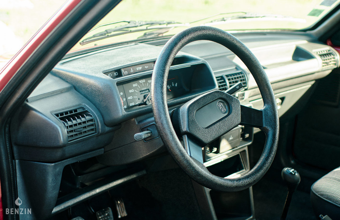 Peugeot 205 GT - 1985 - Benzin.fr occasion à vendre se vende for sale te koop zu verkaufen Peugeot 205 GT - 1985 - Benzin.fr occasion à vendre se vende for sale te koop zu verkaufen