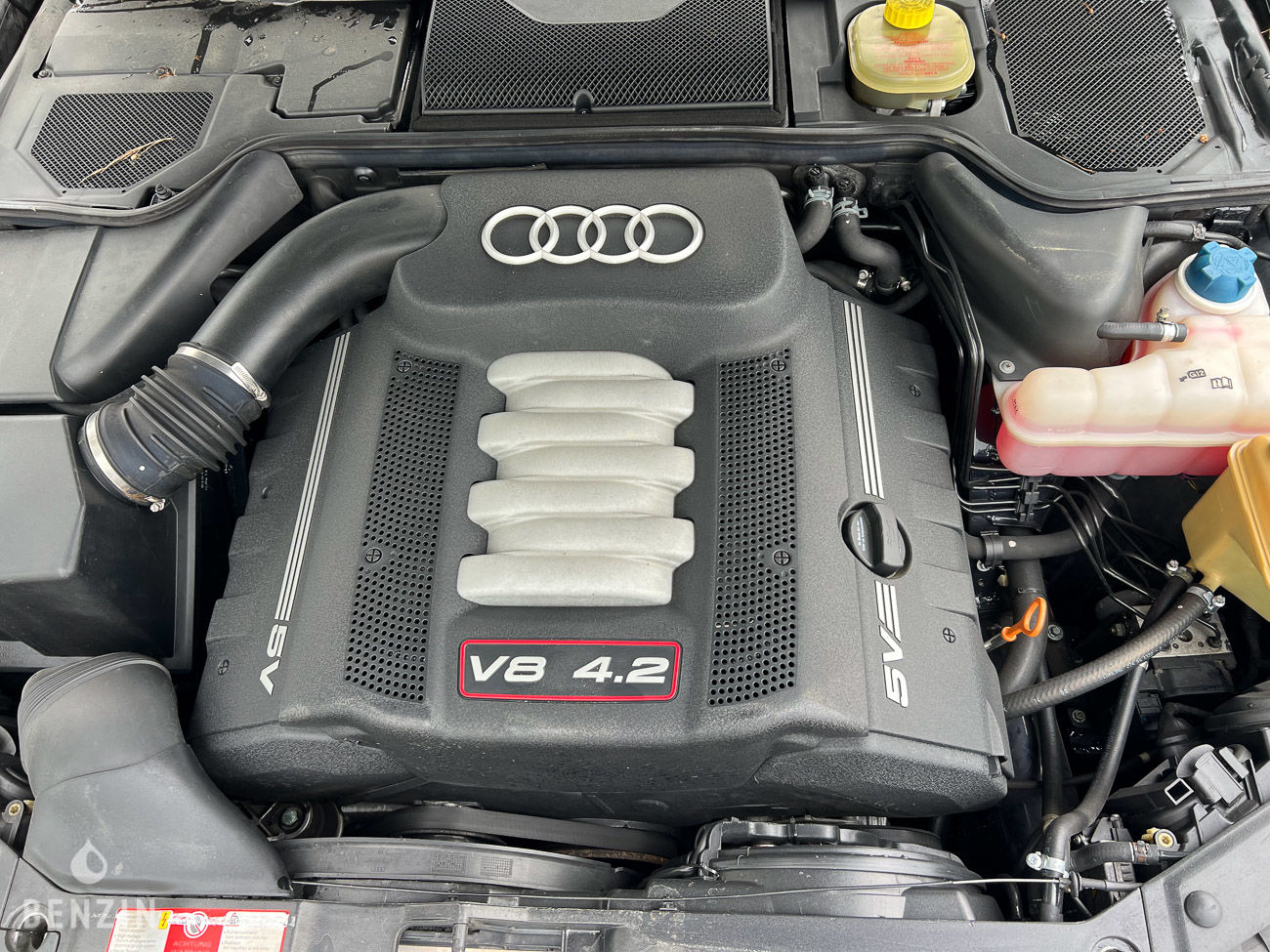 Audi S8 D2 Ex Florentino Perez - 2000 - Benzin.fr occasion à vendre se vende for sale te koop zu verkaufen Audi S8 D2 Ex Florentino Perez - 2000 - Benzin.fr occasion à vendre se vende for sale te koop zu verkaufen