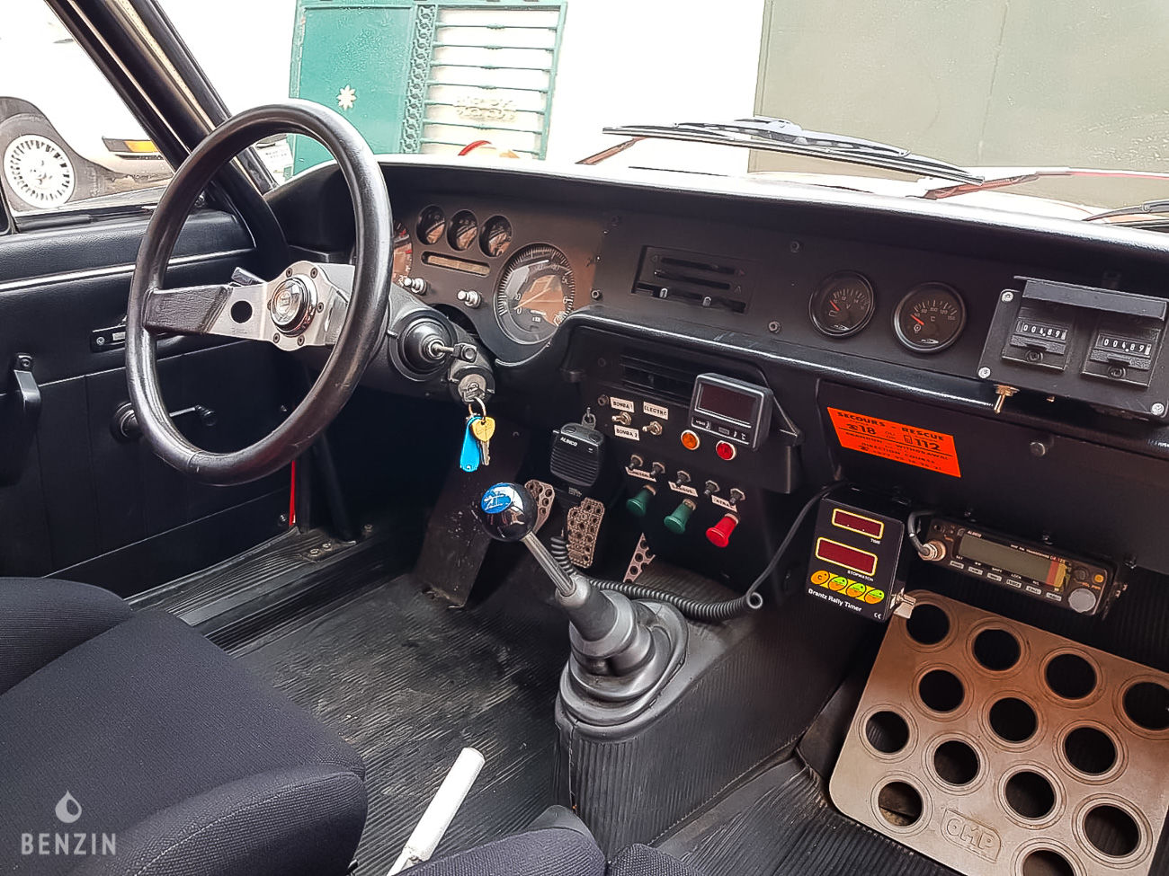 Lancia Fulvia 1.6 HF “Corsa” - 1972 - Benzin.fr occasion à vendre se vende for sale te koop zu verkaufenLand Rover Range Rover Turbo D - 1990 - Benzin.fr occasion à vendre se vende for sale te koop zu verkaufen