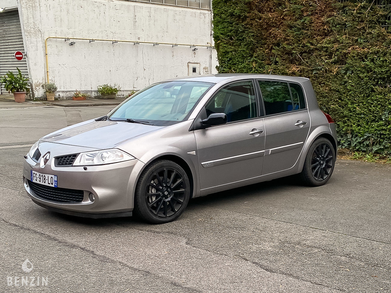 Megane 2 RS - 2007 - Benzin.fr occasion à vendre se vende for sale te koop zu verkaufen Megane 2 RS - 2007 - Benzin.fr occasion à vendre se vende for sale te koop zu verkaufen