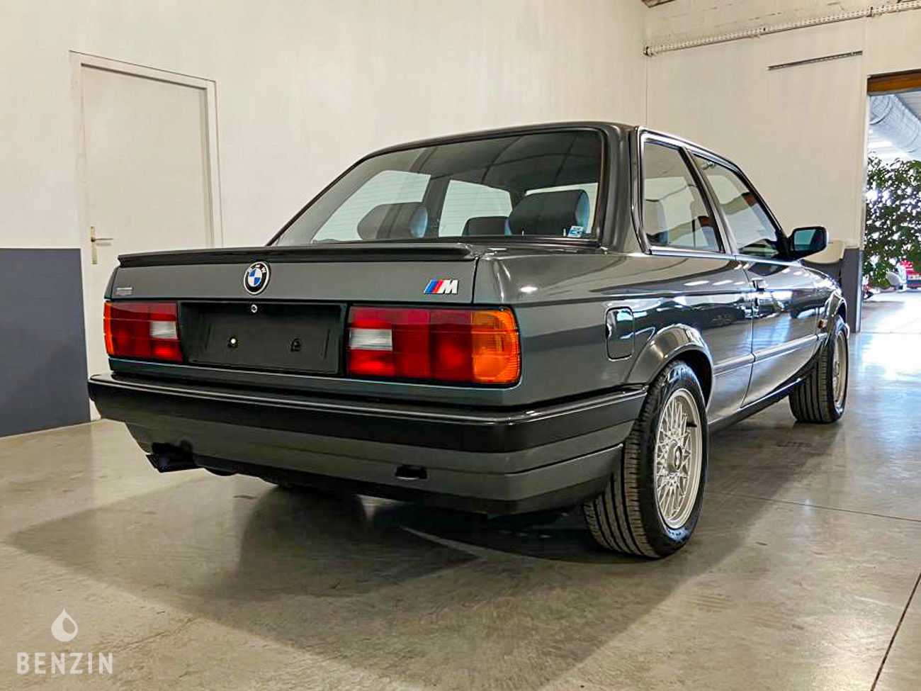 BMW 320i e30 - 1990 - Benzin.fr occasion à vendre se vende for sale te koop zu verkaufen BMW 320i e30 - 1990 - Benzin.fr occasion à vendre se vende for sale te koop zu verkaufen