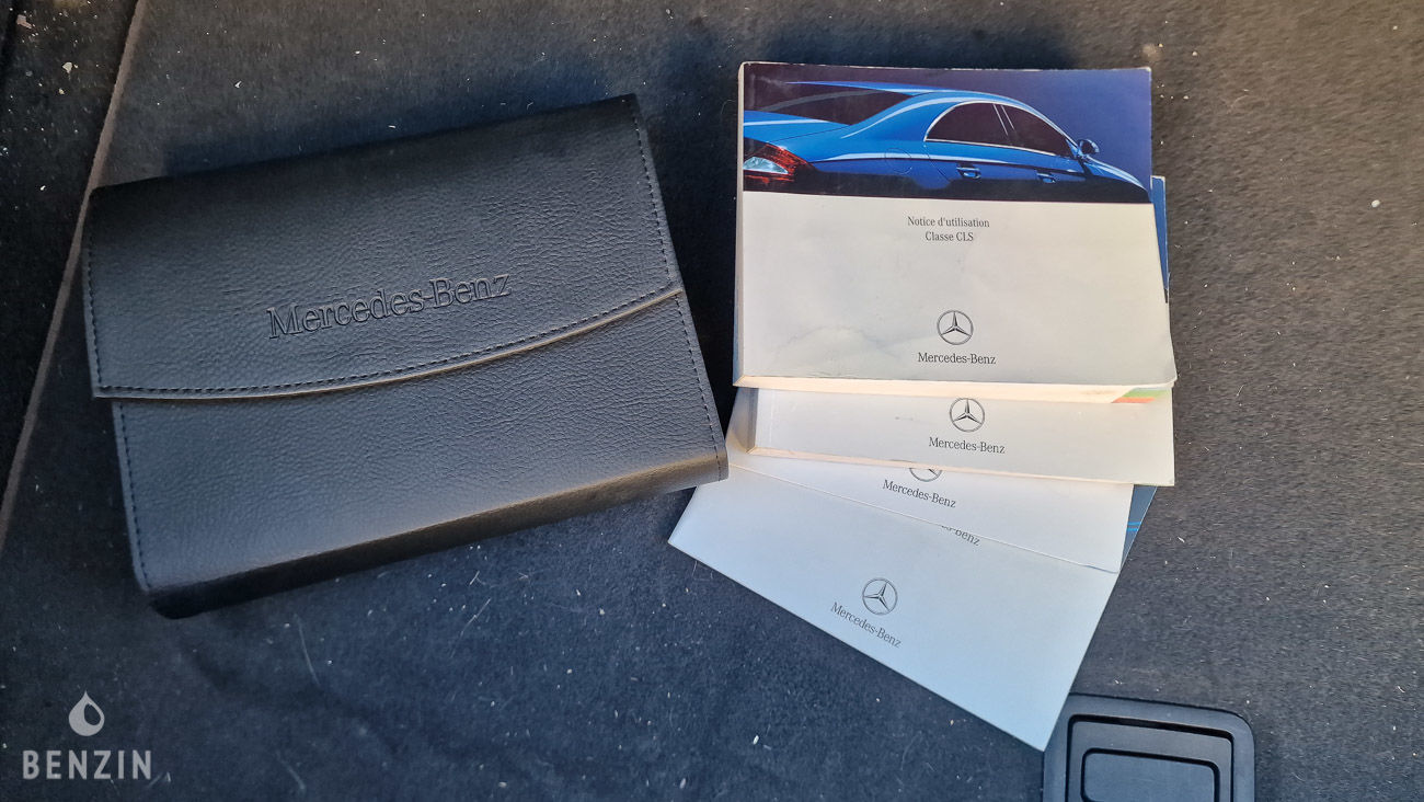 Mercedes-Benz CLS 500 W219 - 2004 - Benzin.fr occasion à vendre se vende for sale te koop zu verkaufen Mercedes-Benz CLS 500 W219 - 2004 - Benzin.fr occasion à vendre se vende for sale te koop zu verkaufen