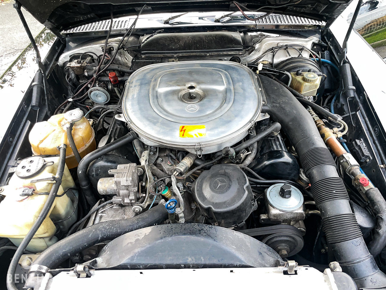 Mercedes 560 SL R107 - 1988 - Benzin.fr occasion à vendre se vende for sale te koop zu verkaufen Mercedes 560 SL R107 - 1988 - Benzin.fr occasion à vendre se vende for sale te koop zu verkaufen