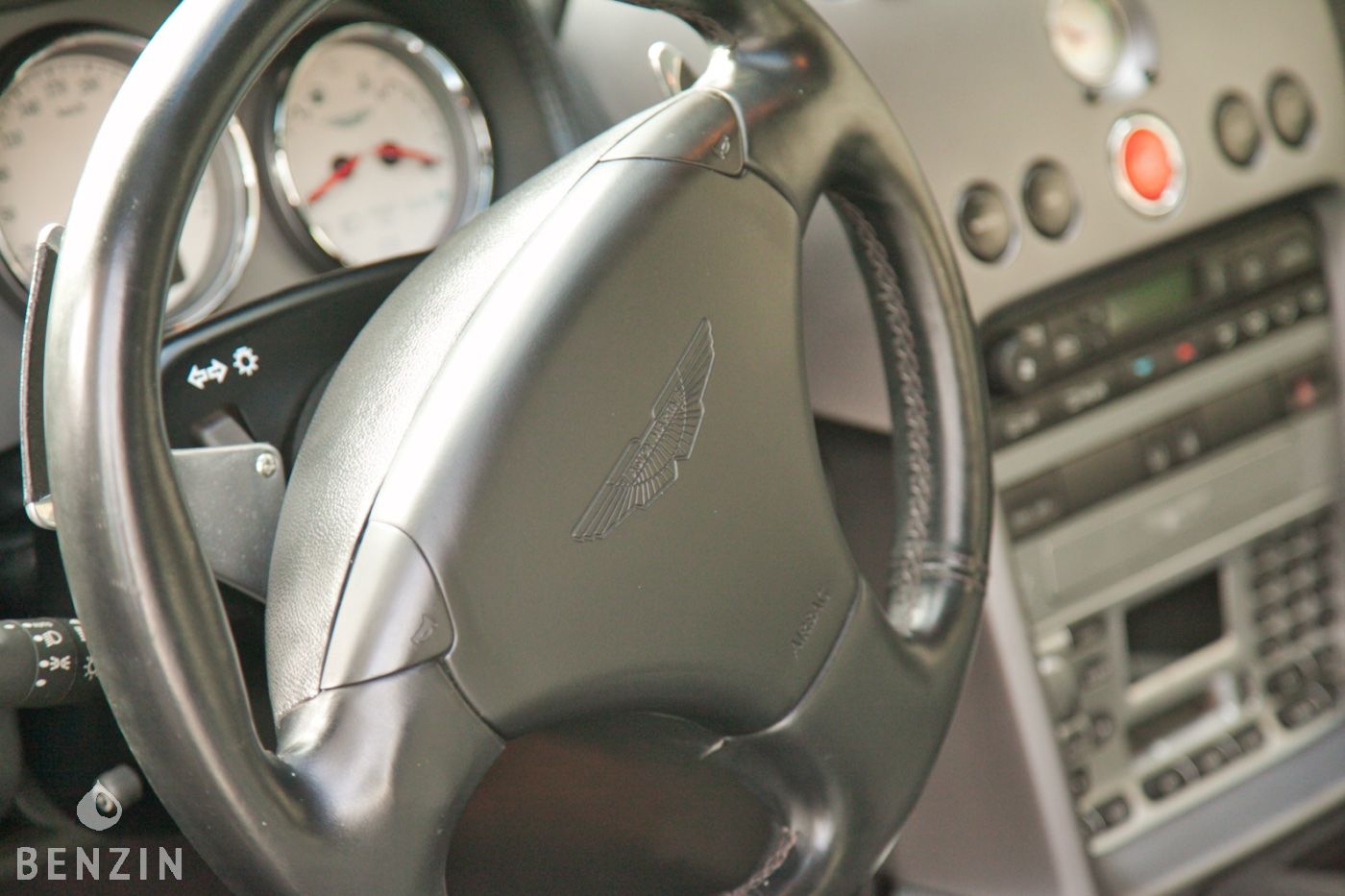 Aston Martin Vanquish - 2003 - Benzin.fr occasion à vendre se vende for sale te koop zu verkaufen Aston Martin Vanquish - 2003 - Benzin.fr occasion à vendre se vende for sale te koop zu verkaufen