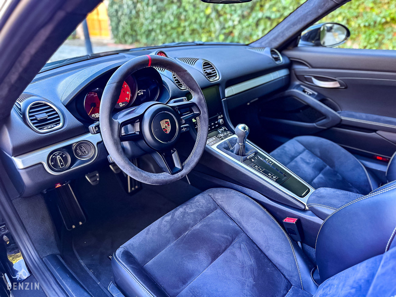 Porsche 718 Cayman GT4 à vendre/ Porsche 718 Cayman GT4 to sell/ Porsche 718 Cayman GT4 verkaufen/ Porsche 718 Cayman GT4 en venta Porsche 718 Cayman GT4 à vendre/ Porsche 718 Cayman GT4 to sell/ Porsche 718 Cayman GT4 verkaufen/ Porsche 718 Cayman GT4 en venta