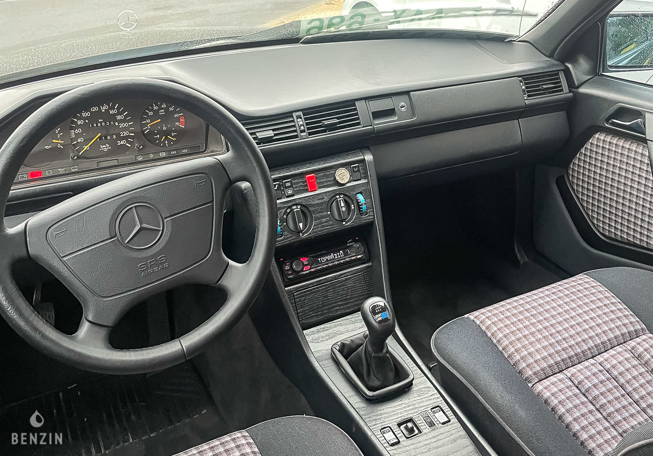 Mercedes E260 Sportline W124 - 1992 - Benzin.fr occasion à vendre se vende for sale te koop zu verkaufen Mercedes E260 Sportline W124 - 1992 - Benzin.fr occasion à vendre se vende for sale te koop zu verkaufen