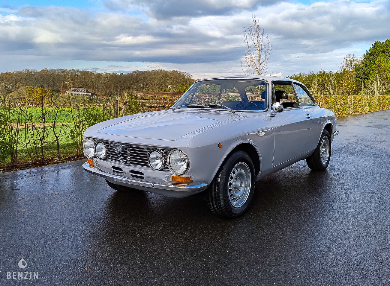 Alfa GT 1300 Junior - 1975 - Benzin.fr occasion à vendre se vende for sale te koop zu verkaufen Alfa GT 1300 Junior - 1975 - Benzin.fr occasion à vendre se vende for sale te koop zu verkaufen