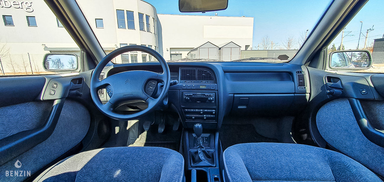Citroën Xantia 4k km - 1996 - Benzin.fr occasion à vendre se vende for sale te koop zu verkaufen Citroën Xantia 4k km - 1996 - Benzin.fr occasion à vendre se vende for sale te koop zu verkaufen
