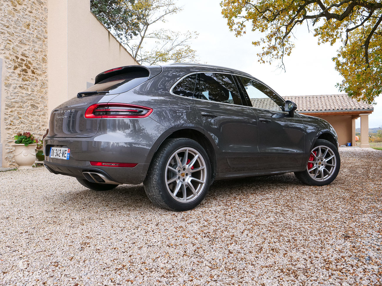 Porsche Macan Turbo - 2014 - Benzin.fr occasion à vendre se vende for sale te koop zu verkaufen Porsche Macan Turbo - 2014 - Benzin.fr occasion à vendre se vende for sale te koop zu verkaufen