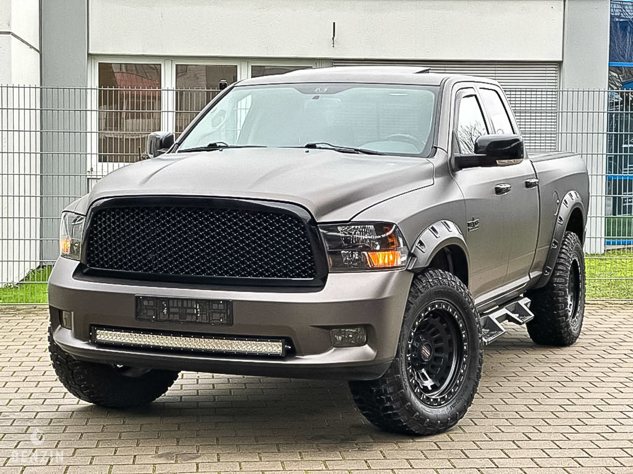 Dodge RAM 1500 - 2009 - Benzin.fr occasion à vendre se vende for sale te koop zu verkaufen Dodge RAM 1500 - 2009 - Benzin.fr occasion à vendre se vende for sale te koop zu verkaufen