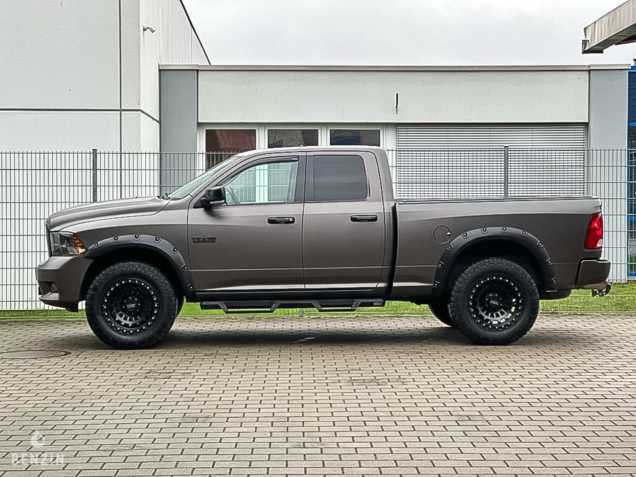 Dodge RAM 1500 - 2009 - Benzin.fr occasion à vendre se vende for sale te koop zu verkaufen Dodge RAM 1500 - 2009 - Benzin.fr occasion à vendre se vende for sale te koop zu verkaufen