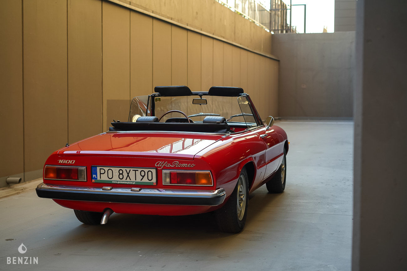 Alfa Romeo Spider 1600 Junior - 1972 - Benzin.fr occasion à vendre se vende for sale te koop zu verkaufen Alfa Romeo Spider 1600 Junior - 1972 - Benzin.fr occasion à vendre se vende for sale te koop zu verkaufen