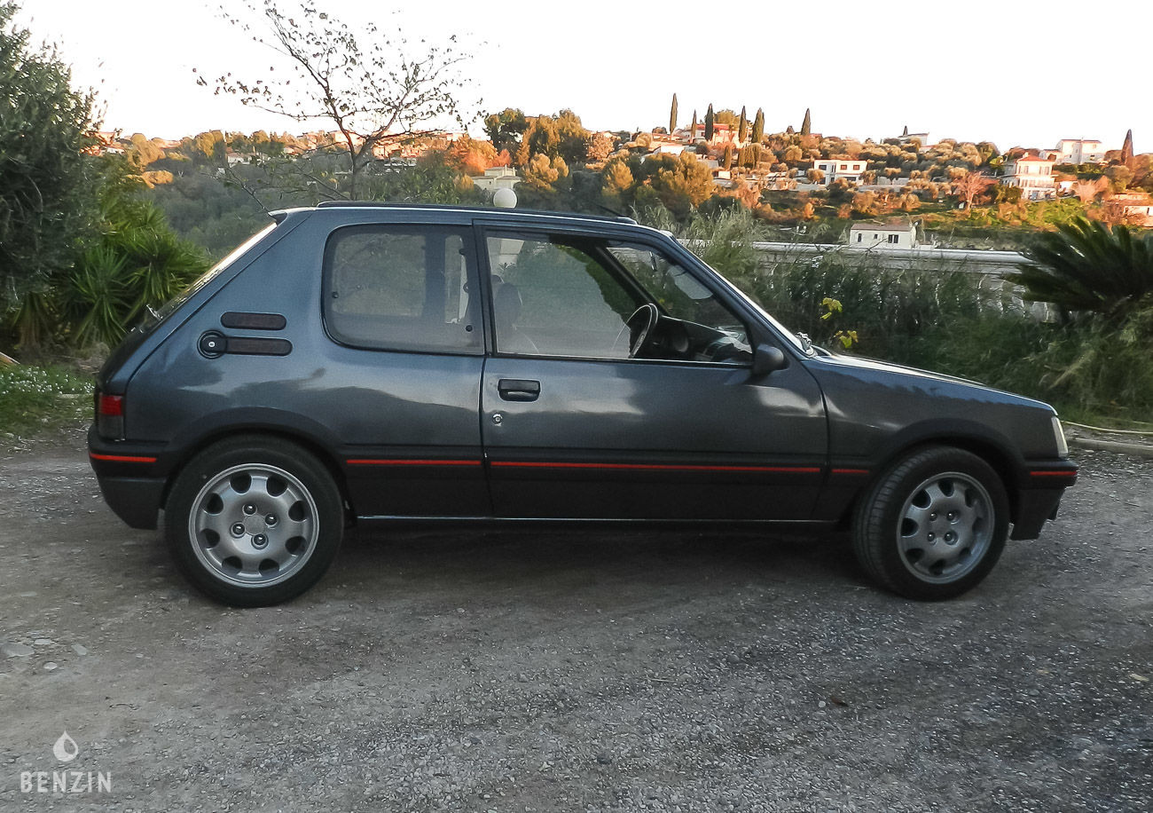 Peugeot 205 GTI 1.9 130 - 1991 *Sans Réserve- Benzin.fr occasion à vendre se vende for sale te koop zu verkaufen Peugeot 205 GTI 1.9 130 - 1991 *Sans Réserve- Benzin.fr occasion à vendre se vende for sale te koop zu verkaufen