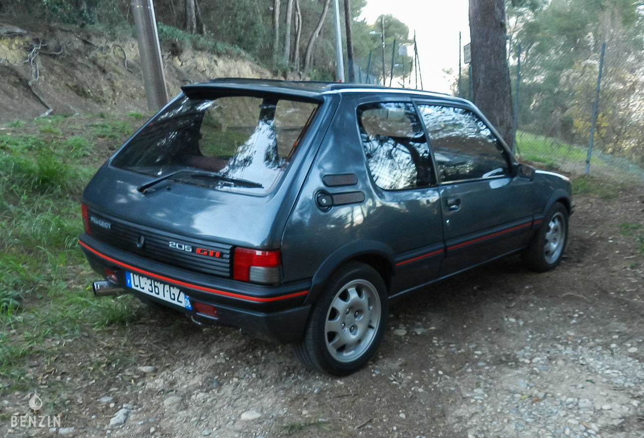 Peugeot 205 GTI 1.9 130 - 1991 *Sans Réserve- Benzin.fr occasion à vendre se vende for sale te koop zu verkaufen Peugeot 205 GTI 1.9 130 - 1991 *Sans Réserve- Benzin.fr occasion à vendre se vende for sale te koop zu verkaufen