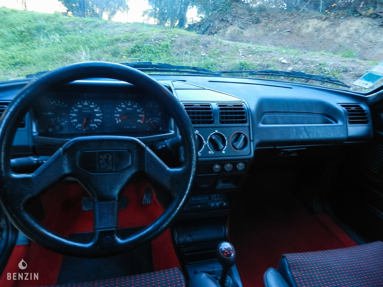 Peugeot 205 GTI 1.9 130 - 1991 *Sans Réserve- Benzin.fr occasion à vendre se vende for sale te koop zu verkaufen Peugeot 205 GTI 1.9 130 - 1991 *Sans Réserve- Benzin.fr occasion à vendre se vende for sale te koop zu verkaufen