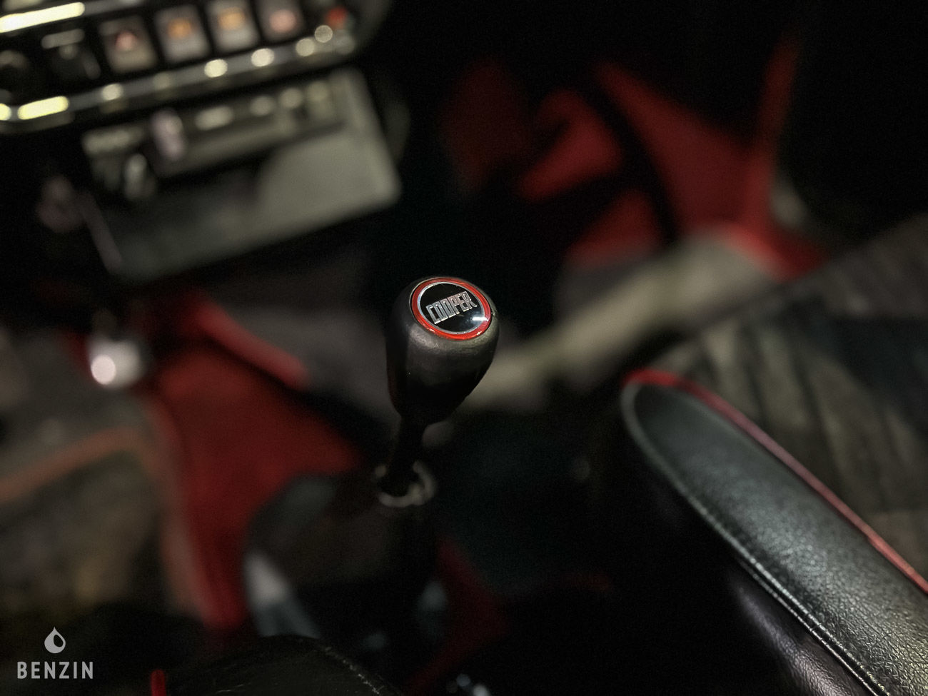 Mini Cooper 1.3 SPI Edition Silverstone - 1993 - Benzin.fr occasion à vendre se vende for sale te koop zu verkaufen Mini Cooper 1.3 SPI Edition Silverstone - 1993 - Benzin.fr occasion à vendre se vende for sale te koop zu verkaufen