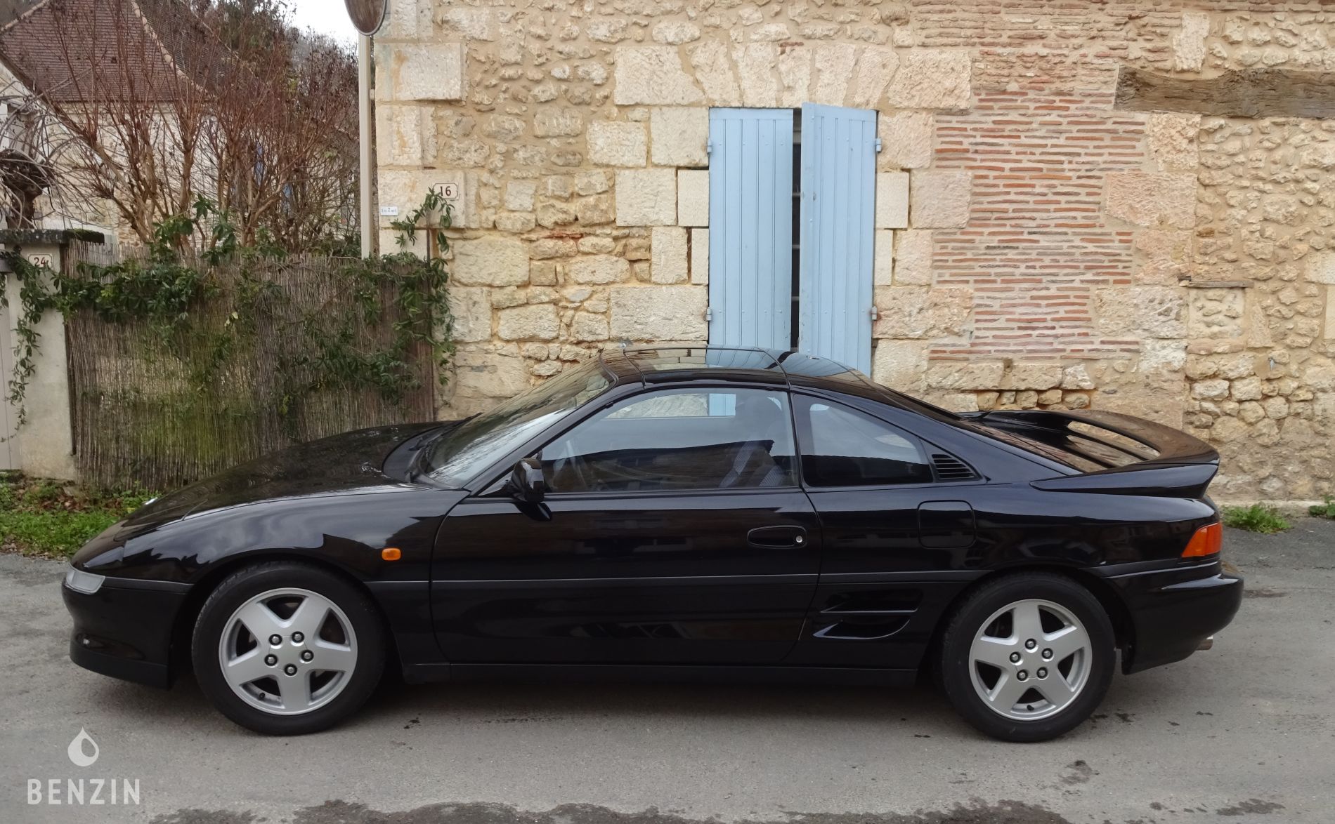 Toyota MR2 2.0 GT-i.16 - 1992 - Benzin.fr occasion à vendre se vende for sale te koop zu verkaufen Toyota MR2 2.0 GT-i.16 - 1992 - Benzin.fr occasion à vendre se vende for sale te koop zu verkaufen