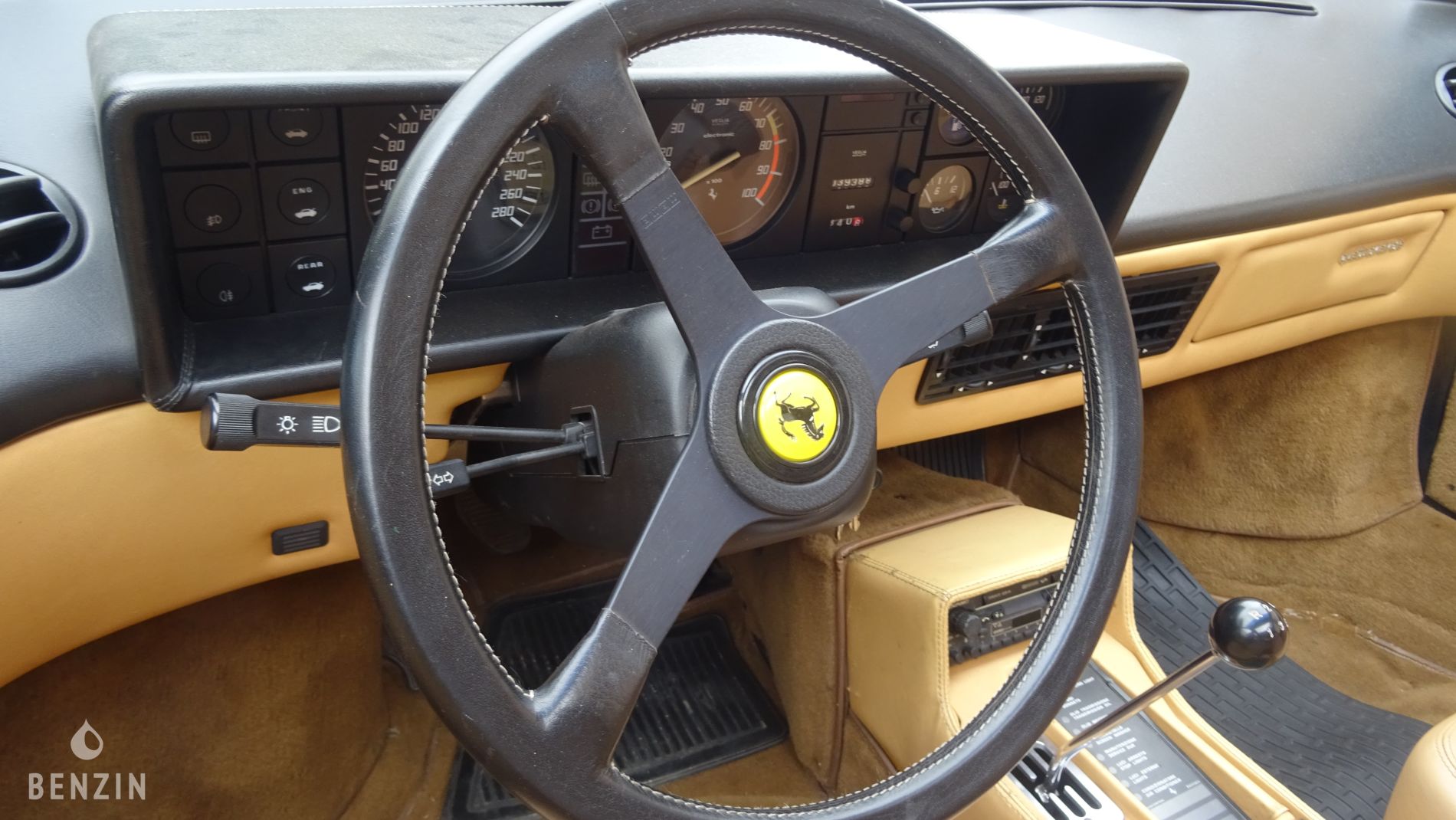 Ferrari Mondial Quattrovalvole - 1985 - Benzin.fr occasion à vendre se vende for sale te koop zu verkaufen Ferrari Mondial Quattrovalvole - 1985 - Benzin.fr occasion à vendre se vende for sale te koop zu verkaufen