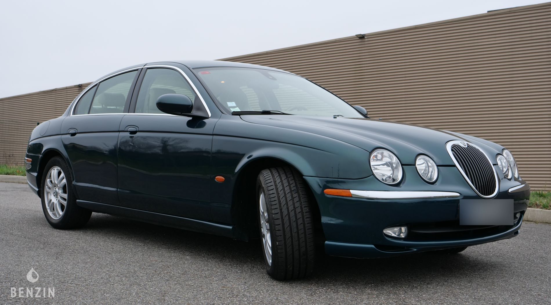 Jaguar S-Type 4.2 V8 - 2002 - Benzin.fr occasion à vendre se vende for sale te koop zu verkaufen Jaguar S-Type 4.2 V8 - 2002 - Benzin.fr occasion à vendre se vende for sale te koop zu verkaufen