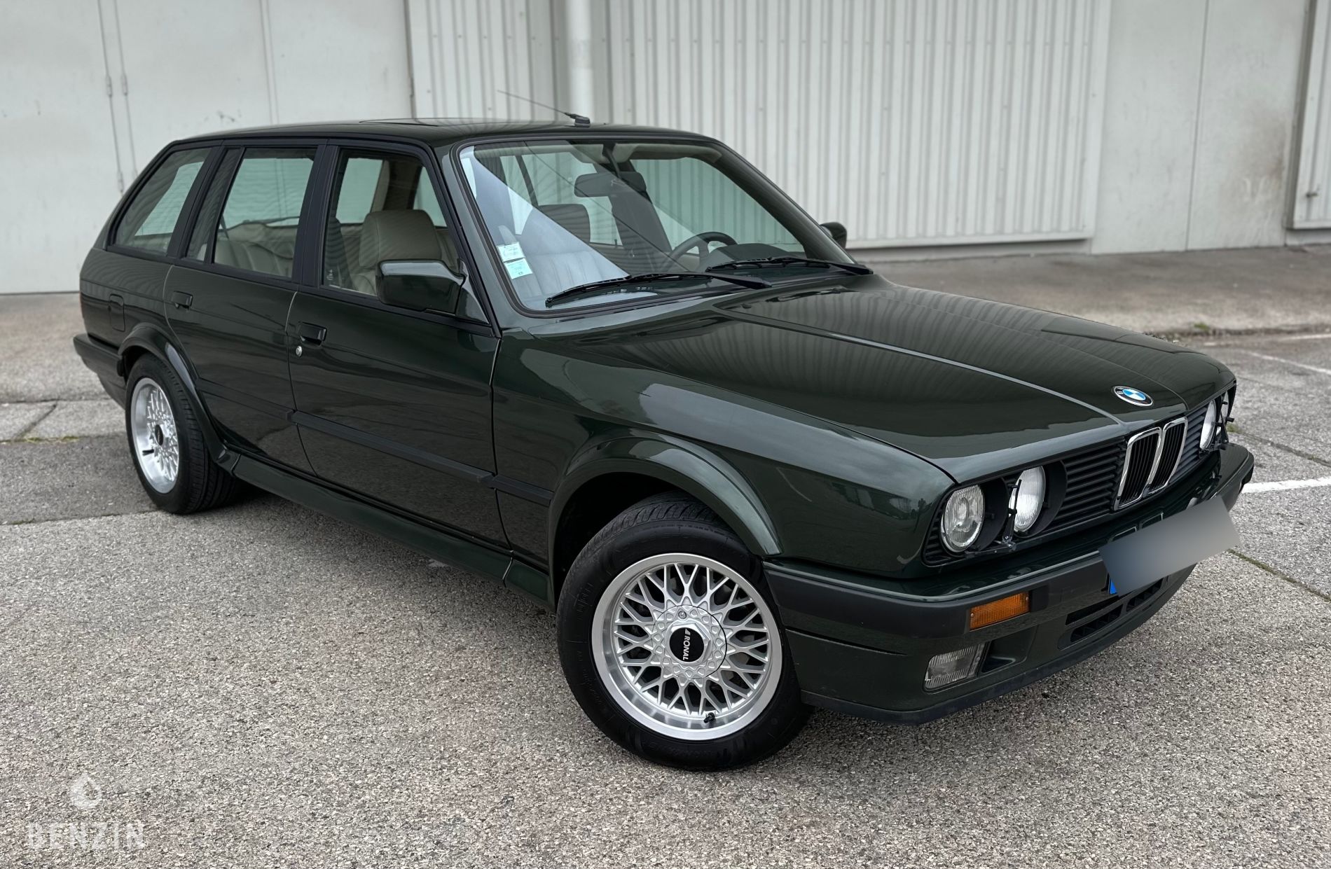 BMW 325ix e30 Touring - 1989 - Benzin.fr occasion à vendre se vende for sale te koop zu verkaufen BMW 325ix e30 Touring - 1989 - Benzin.fr occasion à vendre se vende for sale te koop zu verkaufen