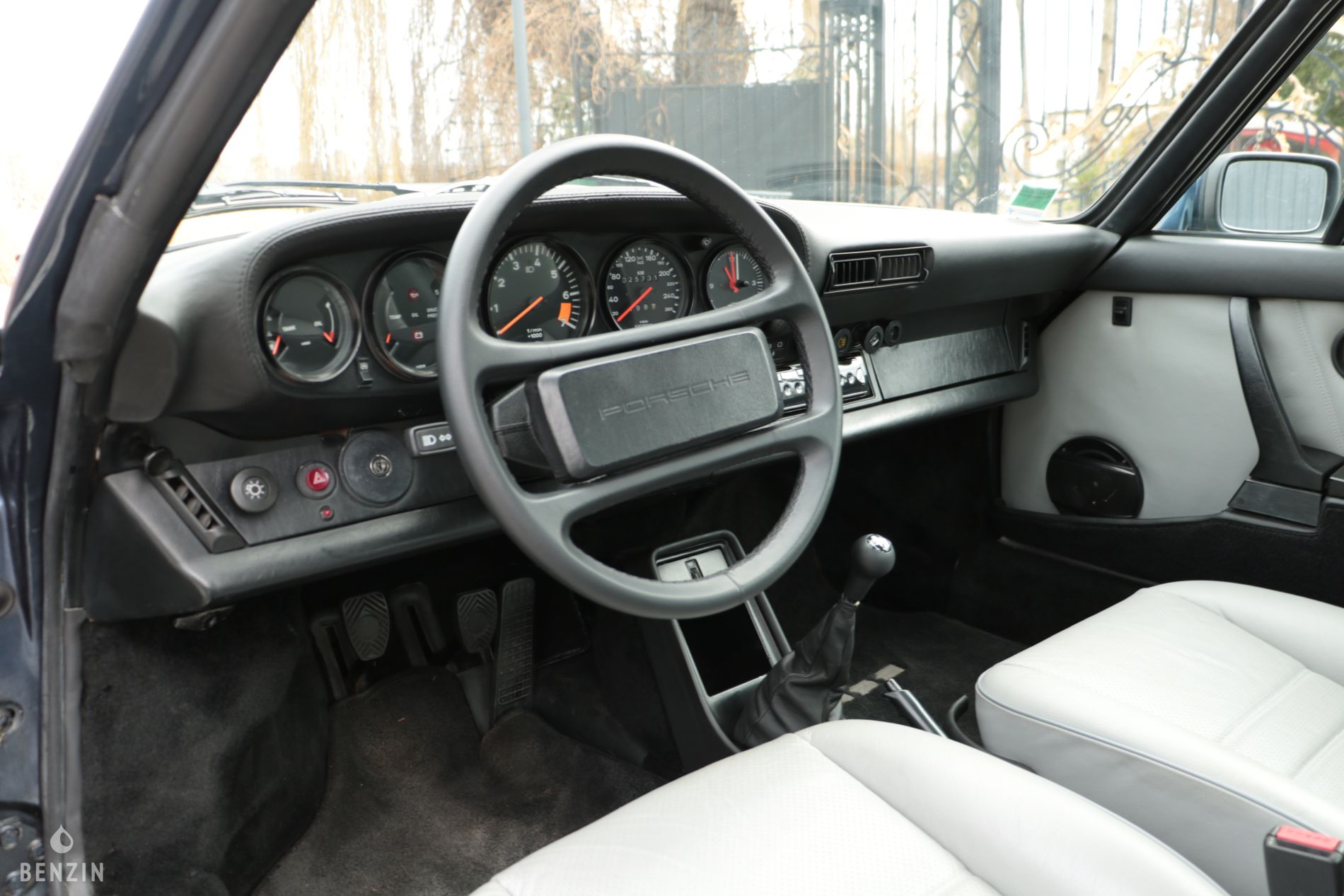 Porsche 911 3.2 Targa - 1984 - Benzin.fr occasion à vendre se vende for sale te koop zu verkaufen Porsche 911 3.2 Targa - 1984 - Benzin.fr occasion à vendre se vende for sale te koop zu verkaufen