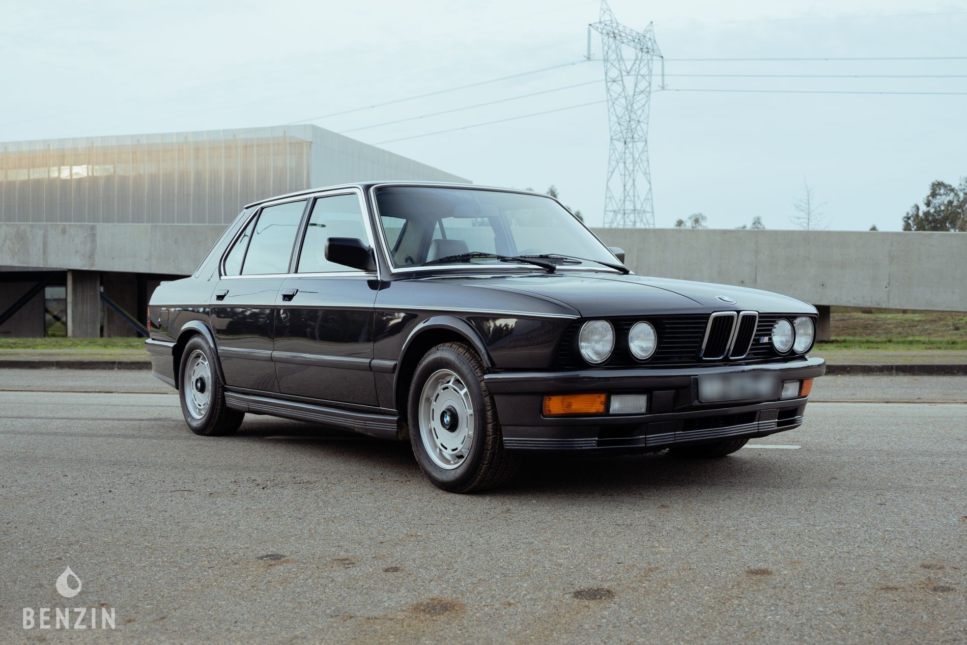 BMW M535i e28 - 1986 - Benzin.fr occasion à vendre se vende for sale te koop zu verkaufen BMW M535i e28 - 1986 - Benzin.fr occasion à vendre se vende for sale te koop zu verkaufen
