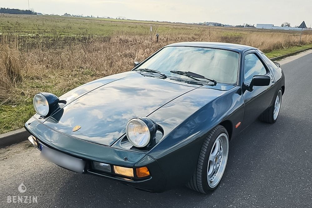 Porsche 928 S - 1983