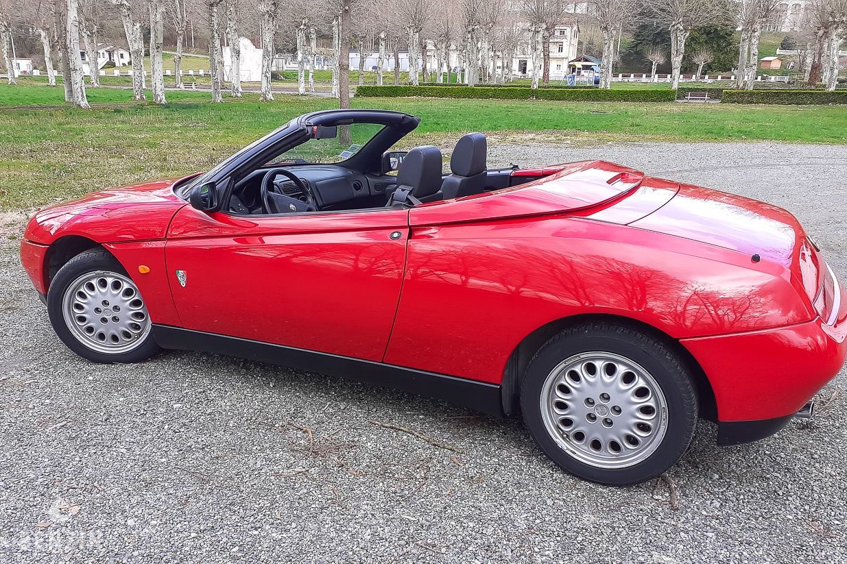Alfa Romeo GTV Spider 2.0 TS - 1996 - Benzin.fr occasion à vendre se vende for sale te koop zu verkaufen Alfa Romeo GTV Spider 2.0 TS - 1996 - Benzin.fr occasion à vendre se vende for sale te koop zu verkaufen