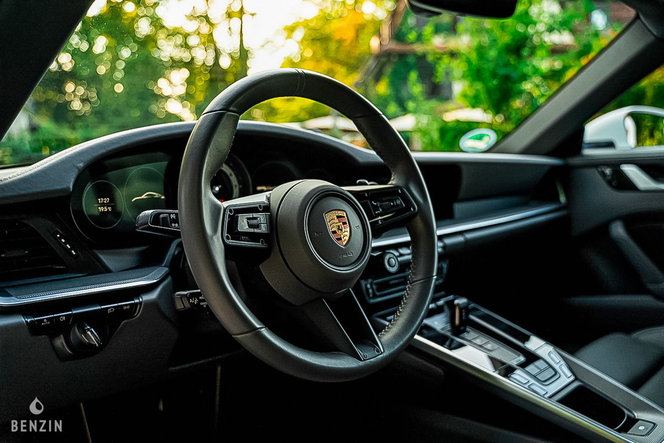 Porsche 911 type 992 Carrera 4S - 2020 - Benzin.fr occasion à vendre se vende for sale te koop zu verkaufen Porsche 911 type 992 Carrera 4S - 2020 - Benzin.fr occasion à vendre se vende for sale te koop zu verkaufen