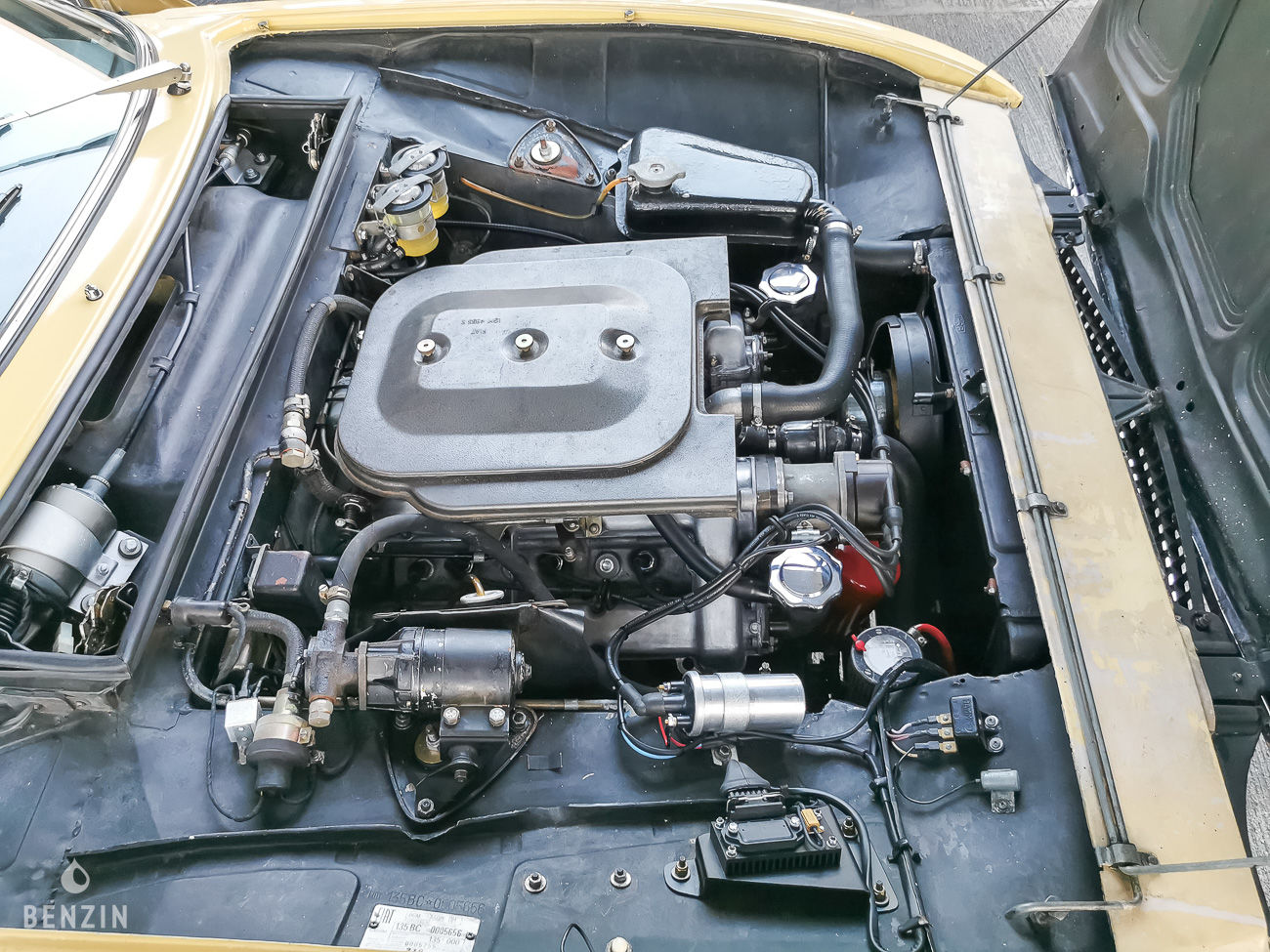 Fiat Dino 2400 Coupé - 1972 - Benzin.fr occasion à vendre se vende for sale te koop zu verkaufen Fiat Dino 2400 Coupé - 1972 - Benzin.fr occasion à vendre se vende for sale te koop zu verkaufen