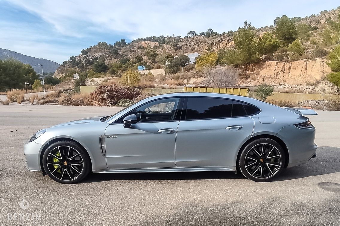 Porsche Panamera Turbo S e-hybrid - 2019 - Benzin.fr occasion à vendre se vende for sale te koop zu verkaufen Porsche Panamera Turbo S e-hybrid - 2019 - Benzin.fr occasion à vendre se vende for sale te koop zu verkaufen