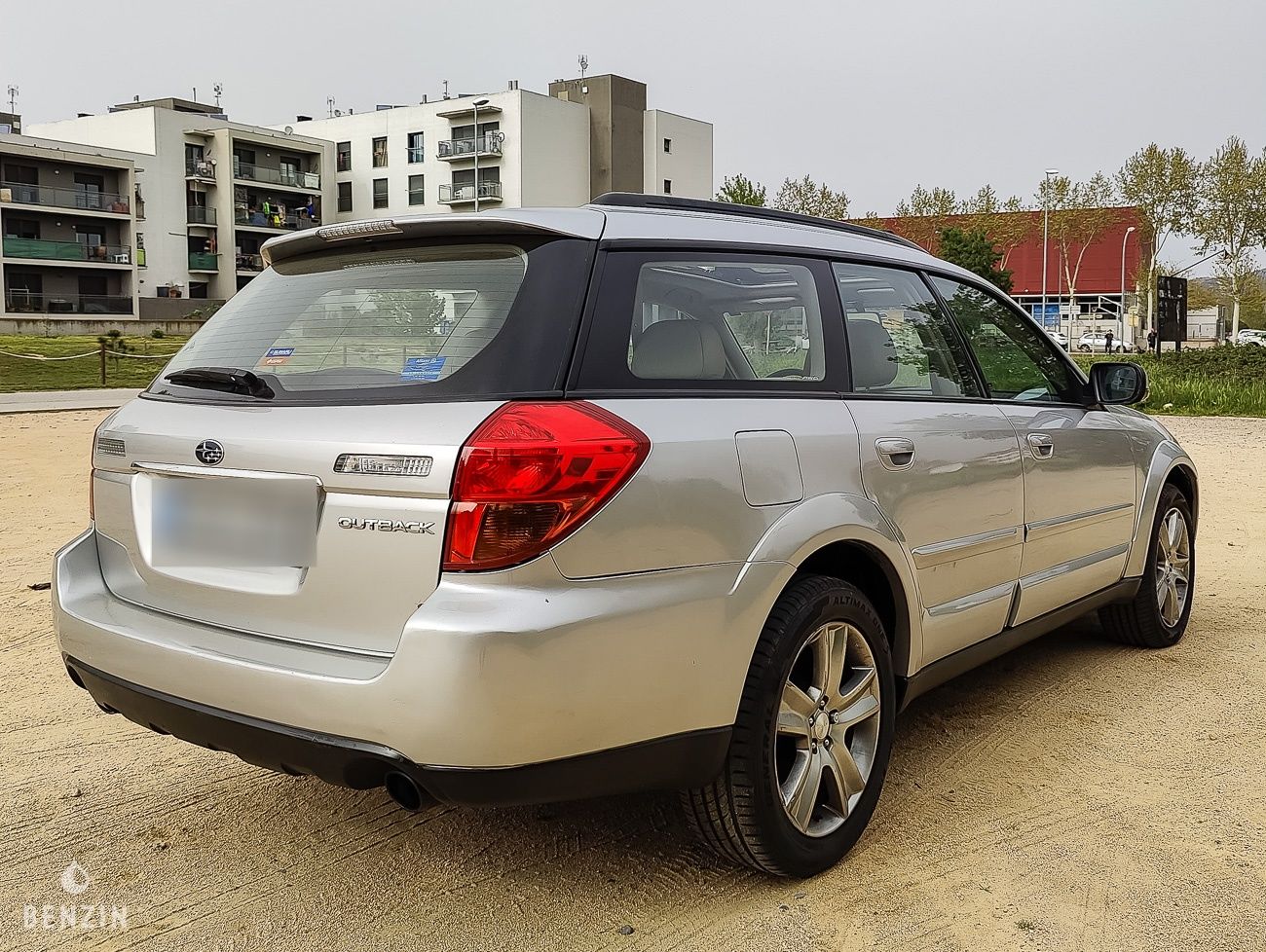 Subaru Outback 3.0R - 2004 - Benzin.fr occasion à vendre se vende for sale te koop zu verkaufen Subaru Outback 3.0R - 2004 - Benzin.fr occasion à vendre se vende for sale te koop zu verkaufen