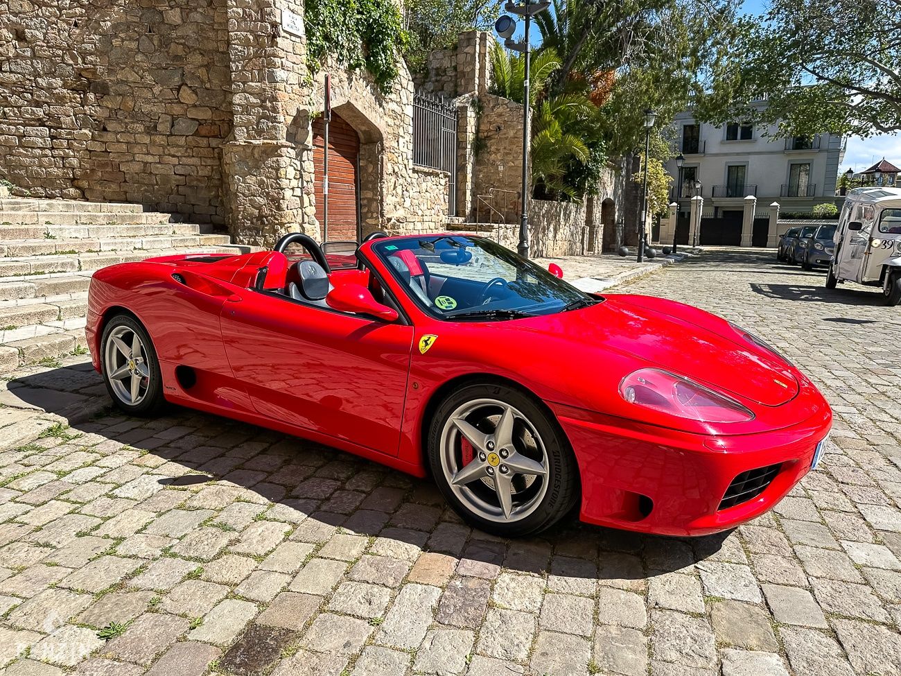 Ferrari 360 Modena Spider F1 - 2002 - Benzin.fr occasion à vendre se vende for sale te koop zu verkaufen Ferrari 360 Modena Spider F1 - 2002 - Benzin.fr occasion à vendre se vende for sale te koop zu verkaufen