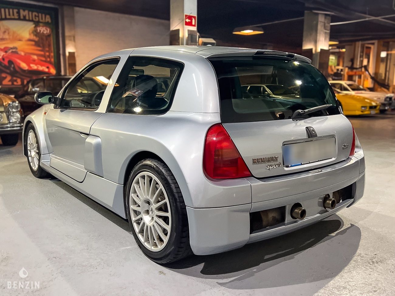 Renault Clio V6 - 2001 - Benzin.fr occasion à vendre se vende for sale te koop zu verkaufen Renault Clio V6 - 2001 - Benzin.fr occasion à vendre se vende for sale te koop zu verkaufen