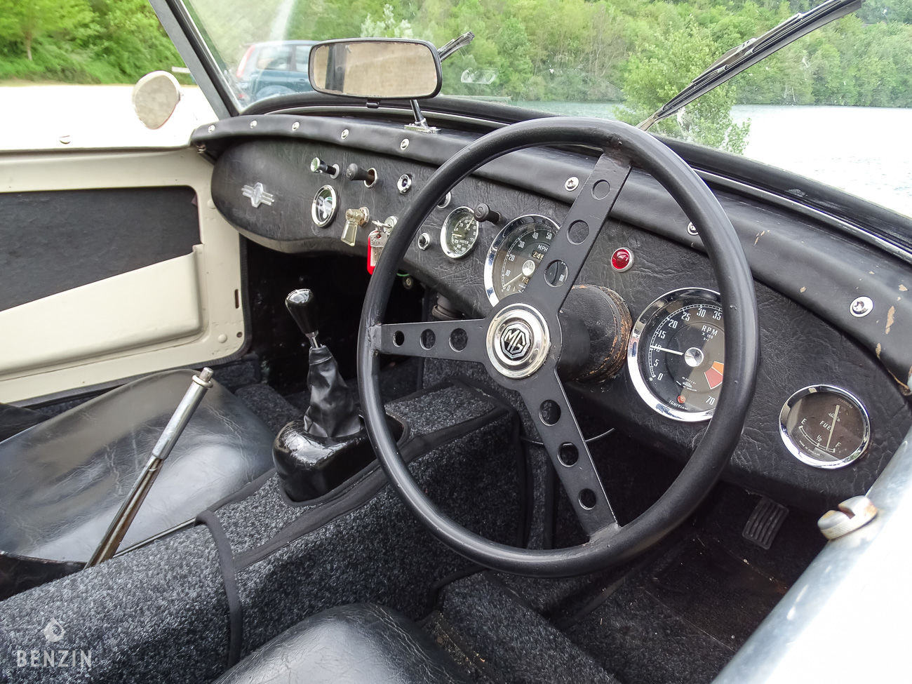 MG Midget MK1 - 1961 - Benzin.fr occasion à vendre se vende for sale te koop zu verkaufen MG Midget MK1 - 1961 - Benzin.fr occasion à vendre se vende for sale te koop zu verkaufen