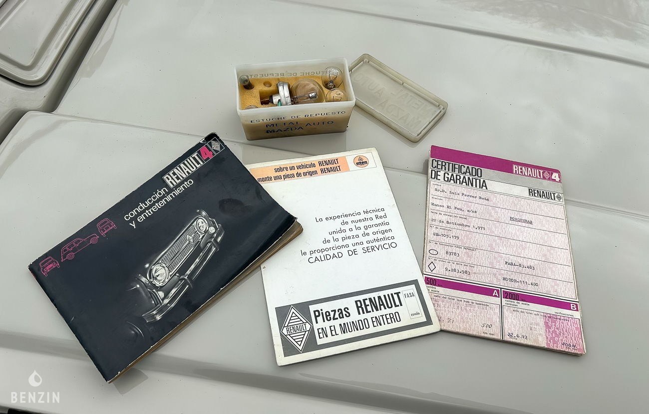 Renault 4 super - 1971 - Benzin.fr occasion à vendre se vende for sale te koop zu verkaufen Renault 4 super - 1971 - Benzin.fr occasion à vendre se vende for sale te koop zu verkaufen