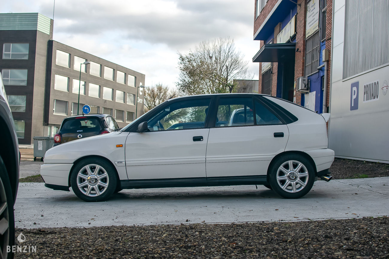 Lancia Delta HF 2.0 Turbo - 1995 - Benzin.fr occasion à vendre se vende for sale te koop zu verkaufen Lancia Delta HF 2.0 Turbo - 1995 - Benzin.fr occasion à vendre se vende for sale te koop zu verkaufen
