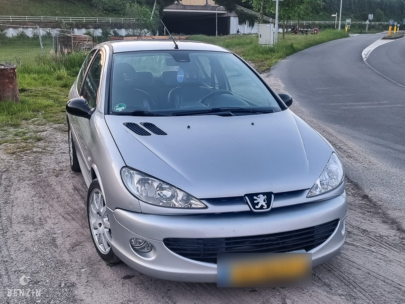 Peugeot 206 GT n°1955 - 2000 - Benzin.fr occasion à vendre se vende for sale te koop zu verkaufen Peugeot 206 GT n°1955 - 2000 - Benzin.fr occasion à vendre se vende for sale te koop zu verkaufen