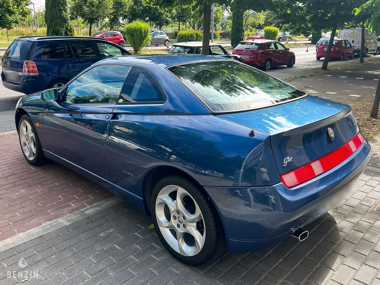Alfa Romeo GTV 2.0 Twin Spark - 1996 - Benzin.fr occasion à vendre se vende for sale te koop zu verkaufen Alfa Romeo GTV 2.0 Twin Spark - 1996 - Benzin.fr occasion à vendre se vende for sale te koop zu verkaufen