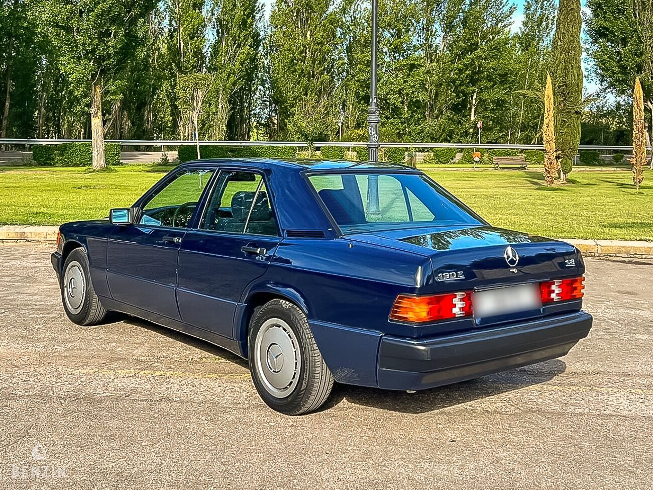 Mercedes-benz 190E - 1991 - Benzin.fr occasion à vendre se vende for sale te koop zu verkaufen Mercedes-benz 190E - 1991 - Benzin.fr occasion à vendre se vende for sale te koop zu verkaufen