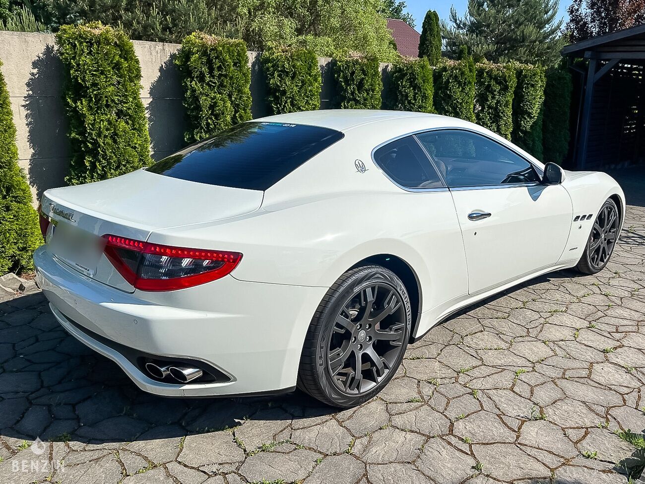 Maserati Granturismo Sport 4.7 ZF - 2009 - Benzin.fr occasion à vendre se vende for sale te koop zu verkaufen Maserati Granturismo Sport 4.7 ZF - 2009 - Benzin.fr occasion à vendre se vende for sale te koop zu verkaufen