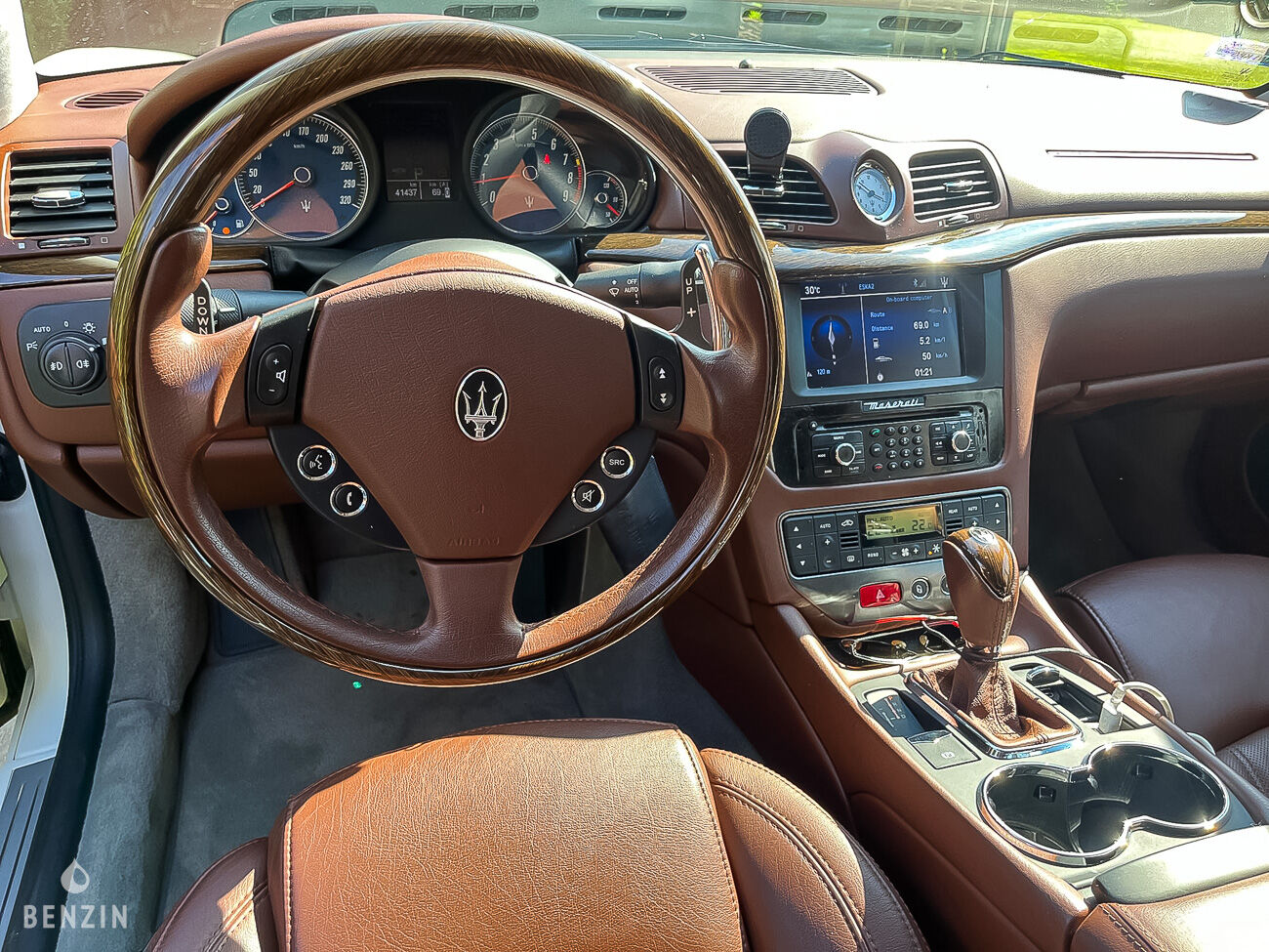 Maserati Granturismo Sport 4.7 ZF - 2009 - Benzin.fr occasion à vendre se vende for sale te koop zu verkaufen Maserati Granturismo Sport 4.7 ZF - 2009 - Benzin.fr occasion à vendre se vende for sale te koop zu verkaufen