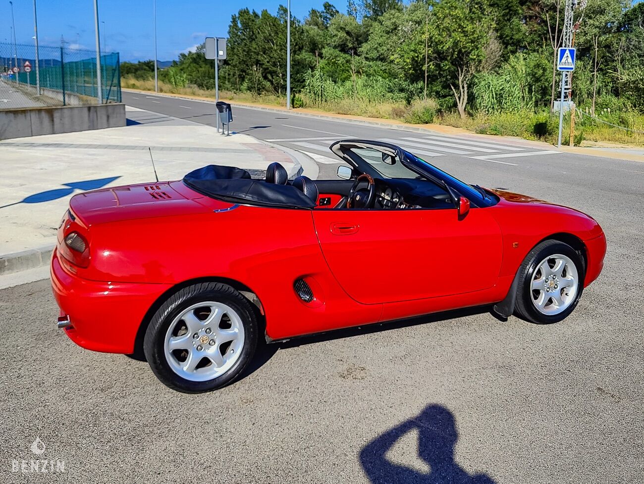 MG F - 1997 - Benzin.fr occasion à vendre se vende for sale te koop zu verkaufen MG F - 1997 - Benzin.fr occasion à vendre se vende for sale te koop zu verkaufen