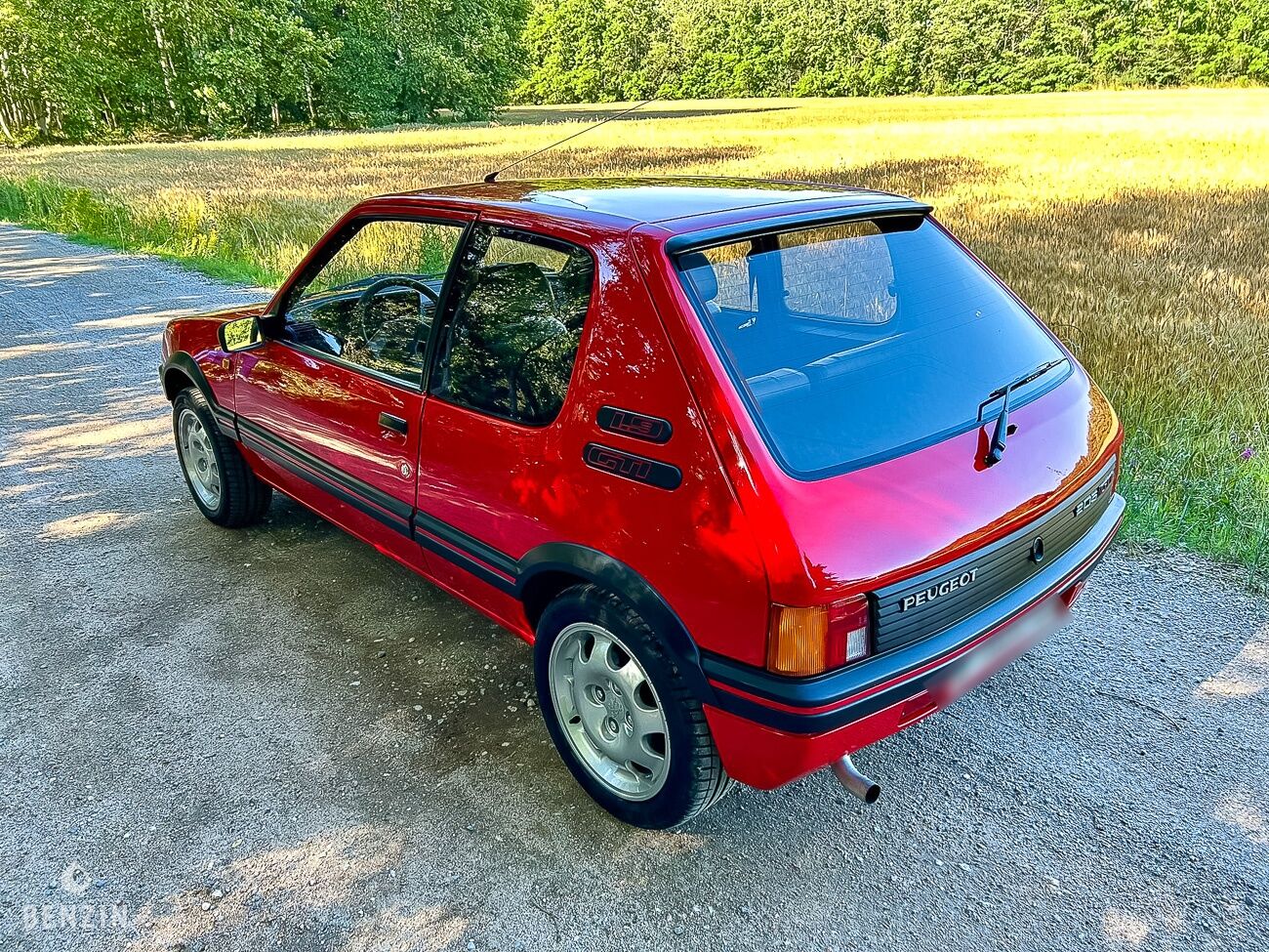 Peugeot 205 GTI 1.9 130 - 1988 - Benzin.fr occasion à vendre se vende for sale te koop zu verkaufen Peugeot 205 GTI 1.9 130 - 1988 - Benzin.fr occasion à vendre se vende for sale te koop zu verkaufen