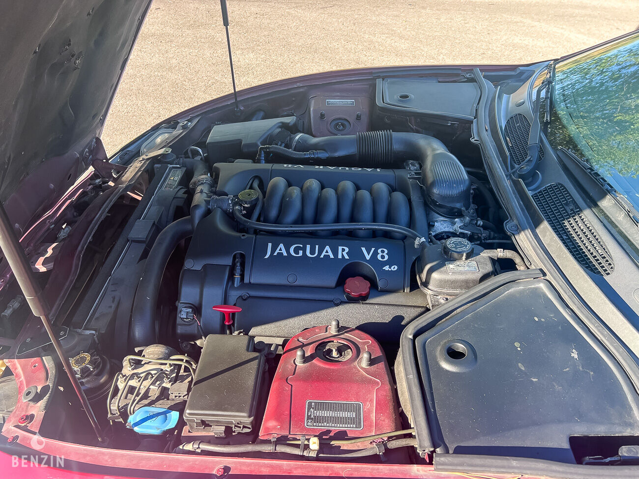 Jaguar XK8 - 2000 - Benzin.fr occasion à vendre se vende for sale te koop zu verkaufen Jaguar XK8 - 2000 - Benzin.fr occasion à vendre se vende for sale te koop zu verkaufen