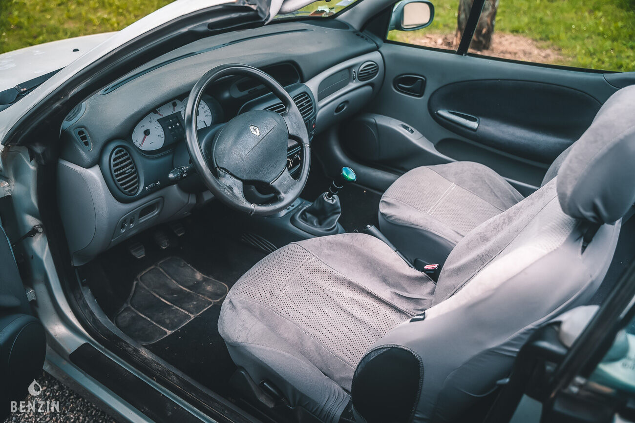 Renault Megane Cabriolet 1.6 16v - 1999 *Sans Réserve - Benzin.fr occasion à vendre se vende for sale te koop zu verkaufen Renault Megane Cabriolet 1.6 16v - 1999 *Sans Réserve - Benzin.fr occasion à vendre se vende for sale te koop zu verkaufen