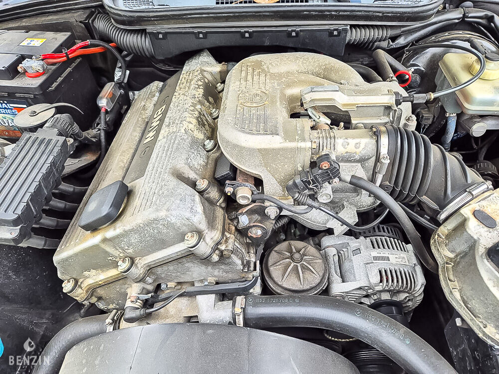 BMW 318is e36 52k km - 1993 - Benzin.fr occasion à vendre se vende for sale te koop zu verkaufen BMW 318is e36 52k km - 1993 - Benzin.fr occasion à vendre se vende for sale te koop zu verkaufen