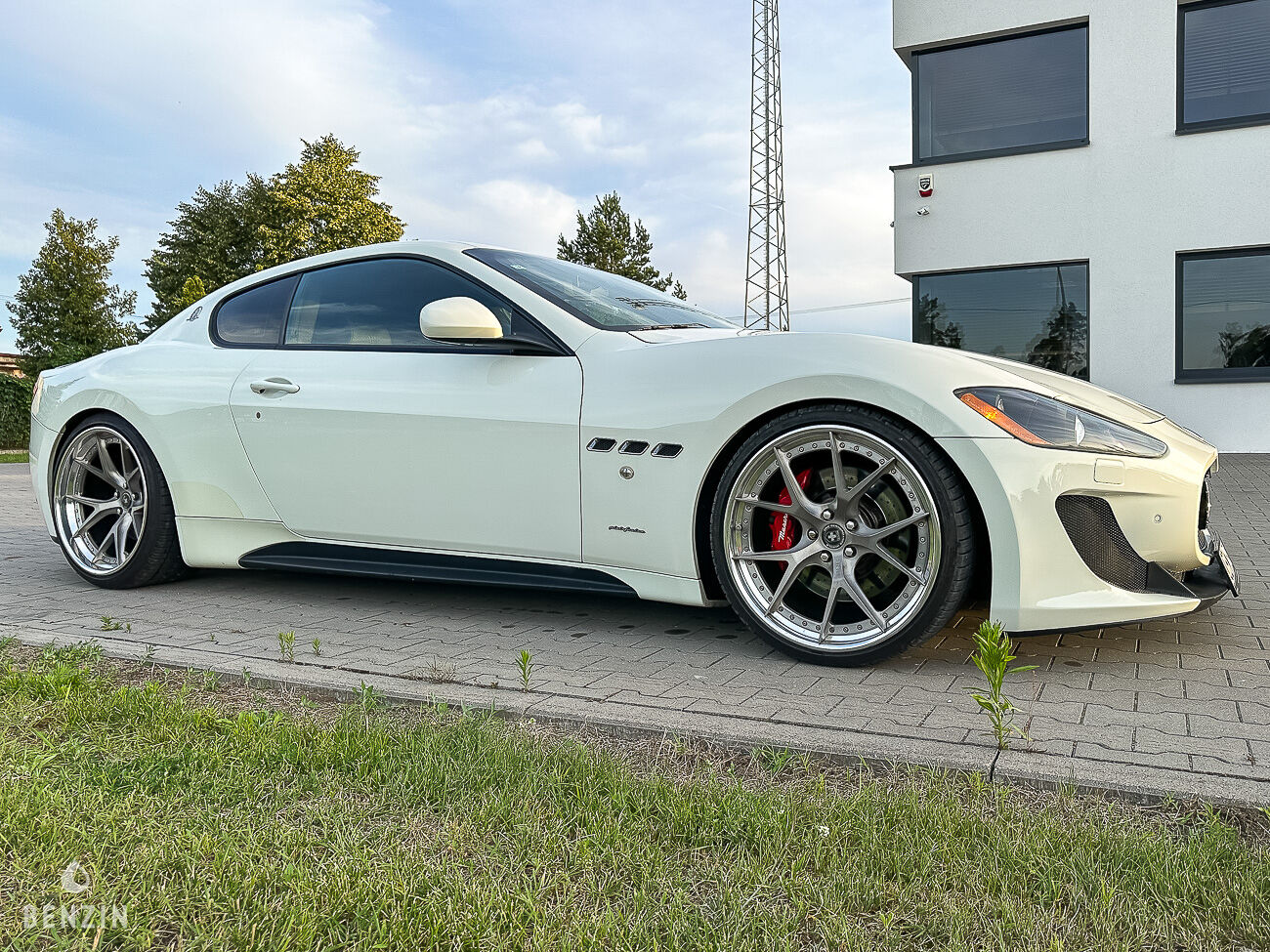 Maserati Granturismo S 4.7 - 2010 - Benzin.fr occasion à vendre se vende for sale te koop zu verkaufen Maserati Granturismo S 4.7 - 2010 - Benzin.fr occasion à vendre se vende for sale te koop zu verkaufen
