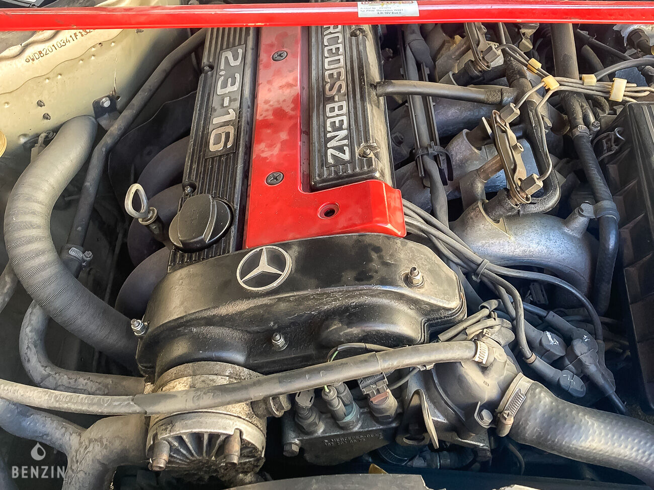 Mercedes-Benz 190E 2.3 16s W201 - 1985 - Benzin.fr occasion à vendre se vende for sale te koop zu verkaufen Mercedes-Benz 190E 2.3 16s W201 - 1985 - Benzin.fr occasion à vendre se vende for sale te koop zu verkaufen