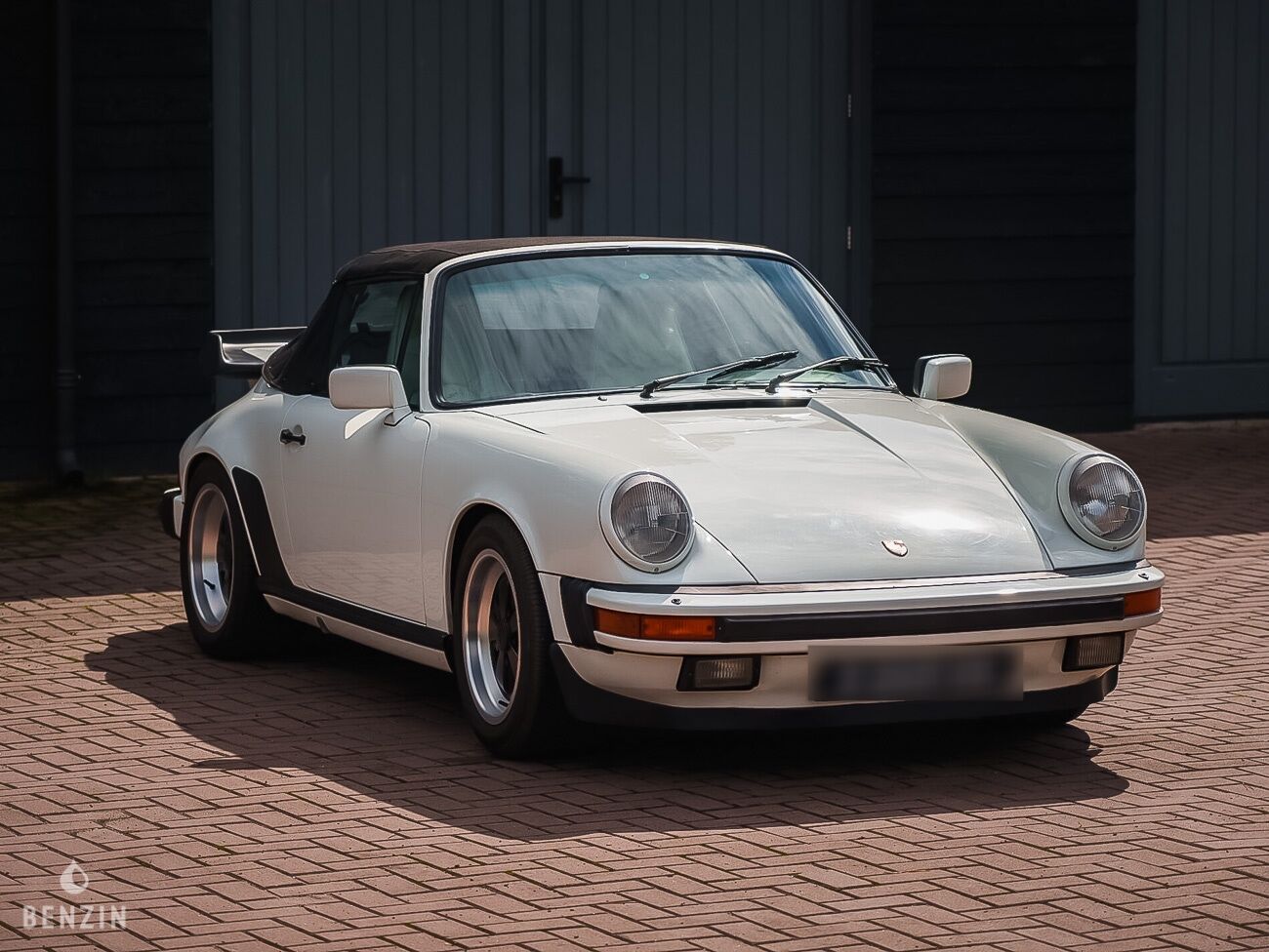 Porsche 911 Carrera 3.2 Cabriolet - 1985 - Benzin.fr occasion à vendre se vende for sale te koop zu verkaufen Porsche 911 Carrera 3.2 Cabriolet - 1985 - Benzin.fr occasion à vendre se vende for sale te koop zu verkaufen